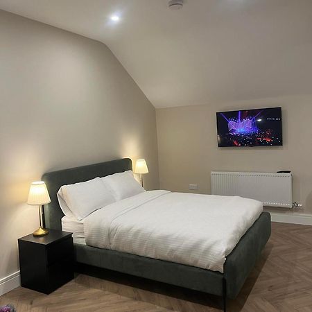 Attic Room In Citywest Dublin Exterior foto